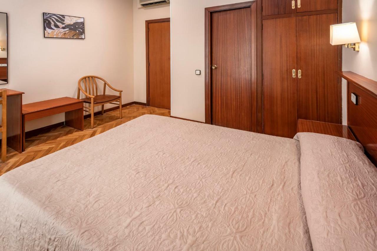 Hotel Niza Salou Exteriör bild
